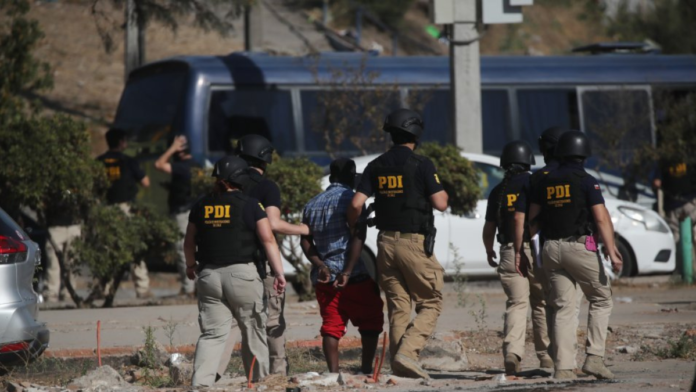 megaoperativo en toma nuevo amanecer de Cerrillos