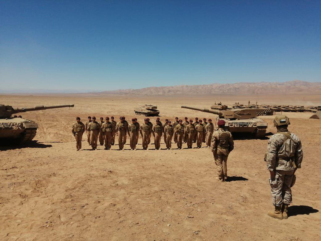 Ceremonia de graduación del curso de municionero de tanque Leopard 2A4 Firma Eju00e9rcito de Chile