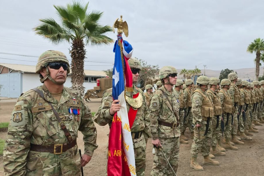 Unidad de formación del Batallón de Ingenieros N°6 Azapa en la ceremonia de aniversario N°50 de la unidad. Firma Brigada Motorizada N°4 Rancagua del Ejército de Chile