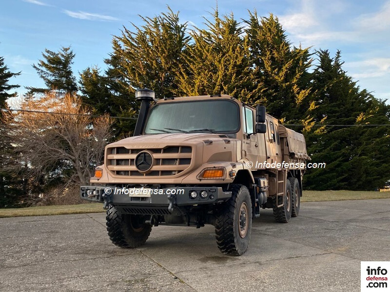 Camion Mercedes Benz Zetros 2642 6x6 del Destacamento de Infanteria de Marina N4 Cochrane de la Armada de Chile Firma Infodefensa 008