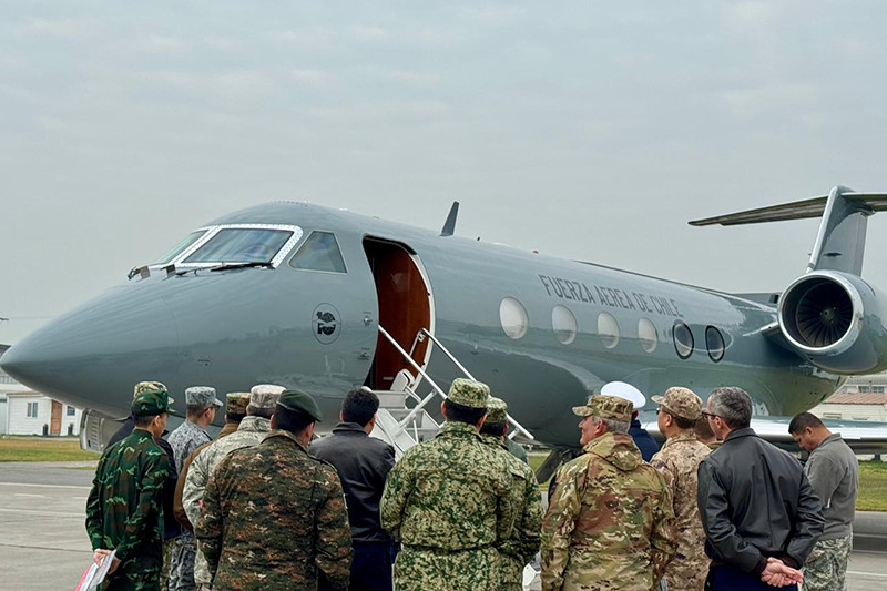 Presentación de capacidades polivalentes y material de vuelo de la II Brigada Aérea Firma FACh 004