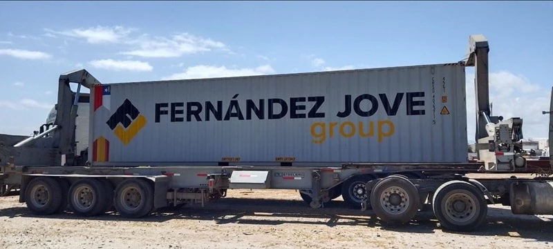 Contenedor con equipos de la firma española en Asmar Talcahuano Firma Grupo Fernández Jove 002